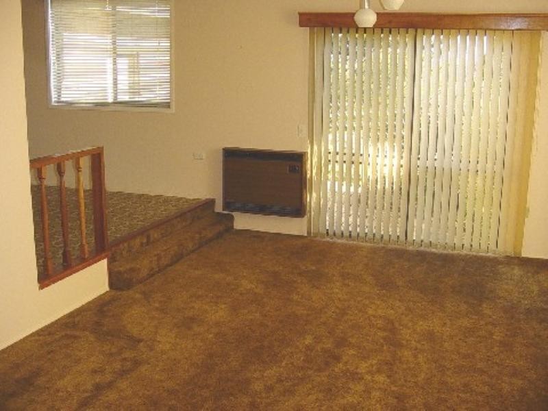 10 Jason Street, Wilsonton QLD 4350