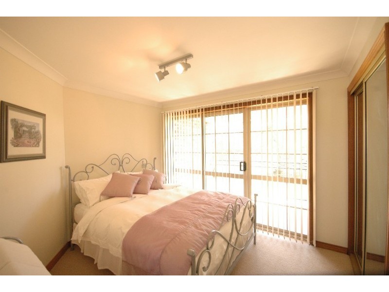 7 Birdland Drive, Glenvale QLD 4350