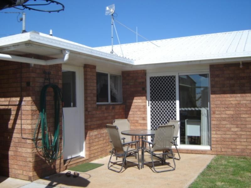 1 Maison Court, Wilsonton Heights QLD 4350