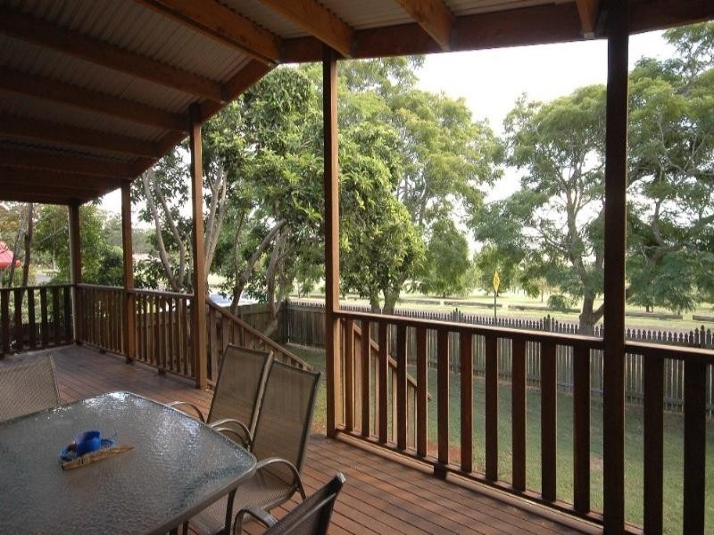 48 Stuart Street, Mount Lofty QLD 4350