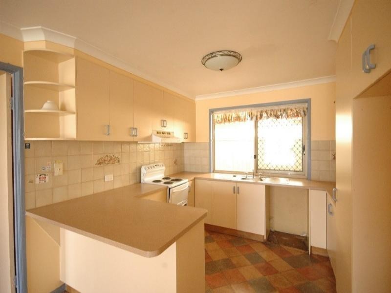 1 Sybyl Street, Harristown QLD 4350