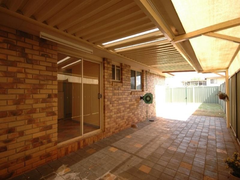 1 Sybyl Street, Harristown QLD 4350