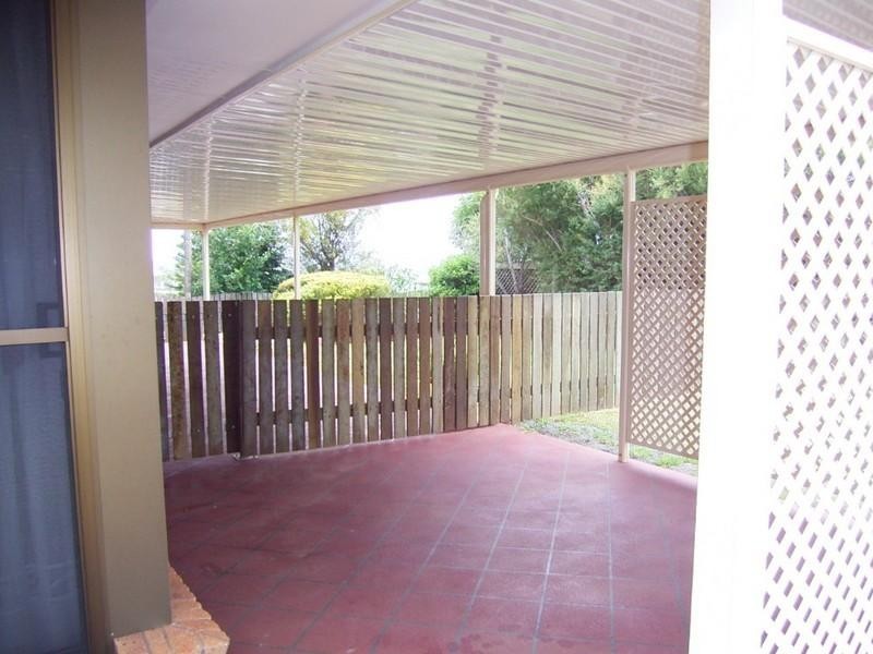 2 Sunbury Street, Harristown QLD 4350