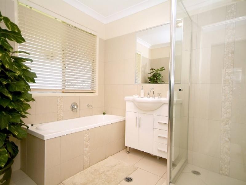 11 Tennyson Court, Westbrook QLD 4350