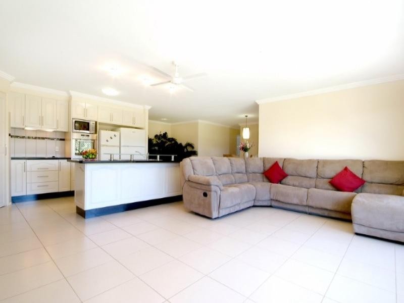 11 Tennyson Court, Westbrook QLD 4350