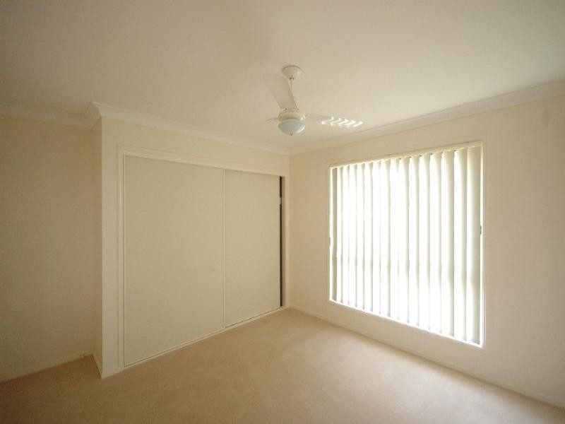 19 Wareena Crescent, Glenvale QLD 4350