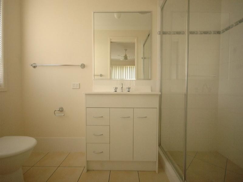 19 Wareena Crescent, Glenvale QLD 4350