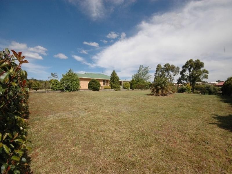 39 Palmer Drive, Highfields QLD 4352