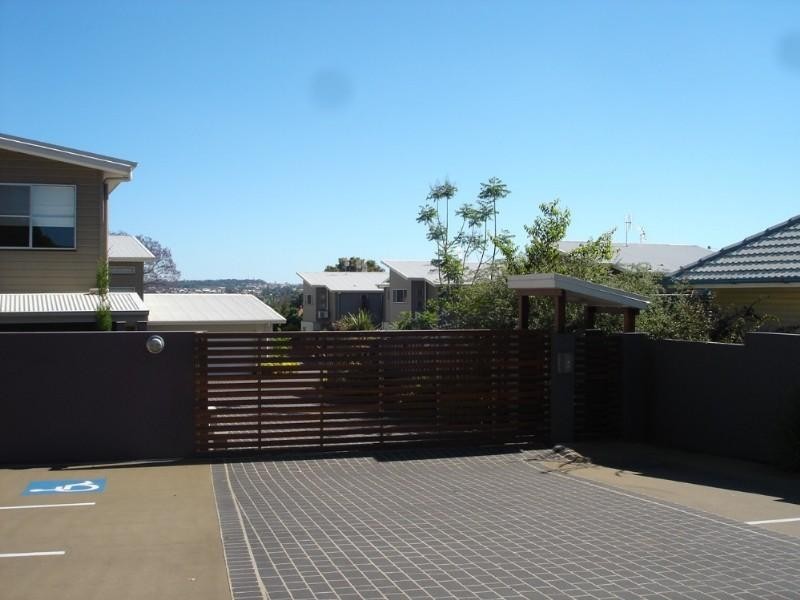 5/4b Herries Street, East Toowoomba QLD 4350