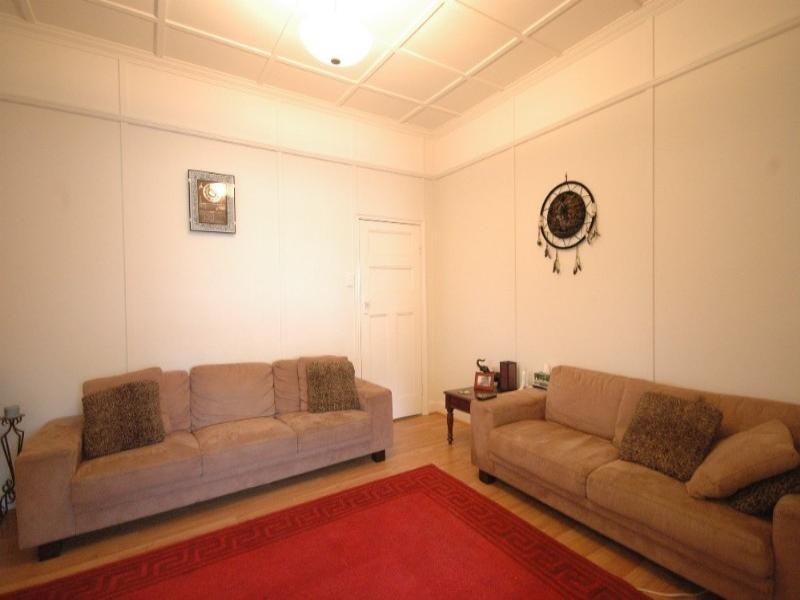 7 Gostwyck Street, Newtown QLD 4350