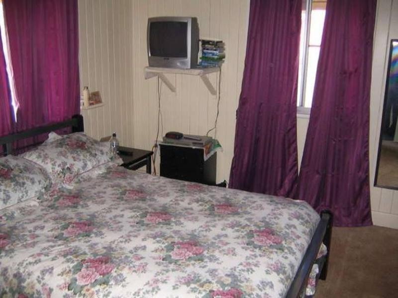 167 West Street, Newtown QLD 4350