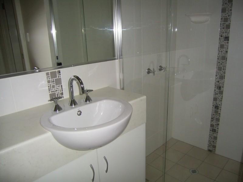 1/28 Sambar Court, Kearneys Spring QLD 4350