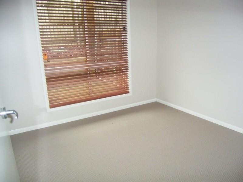 1/28 Sambar Court, Kearneys Spring QLD 4350