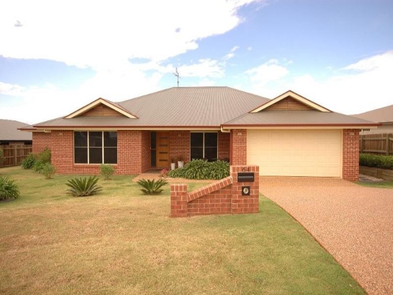 64 Polzin Road, Highfields QLD 4352