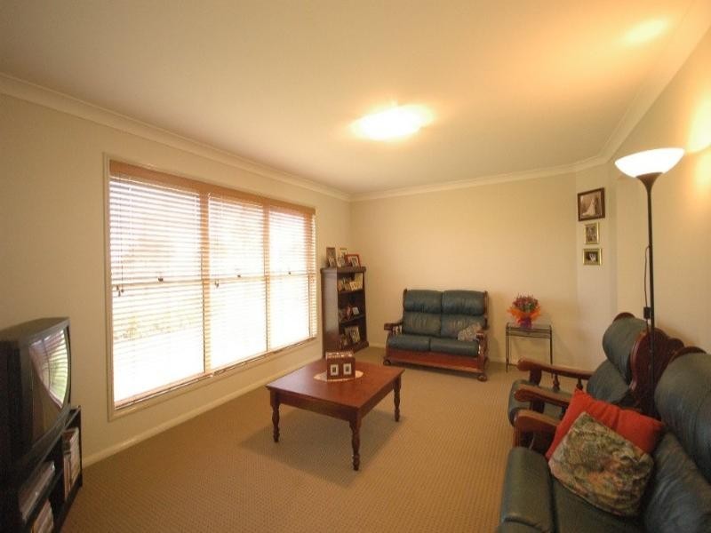 64 Polzin Road, Highfields QLD 4352