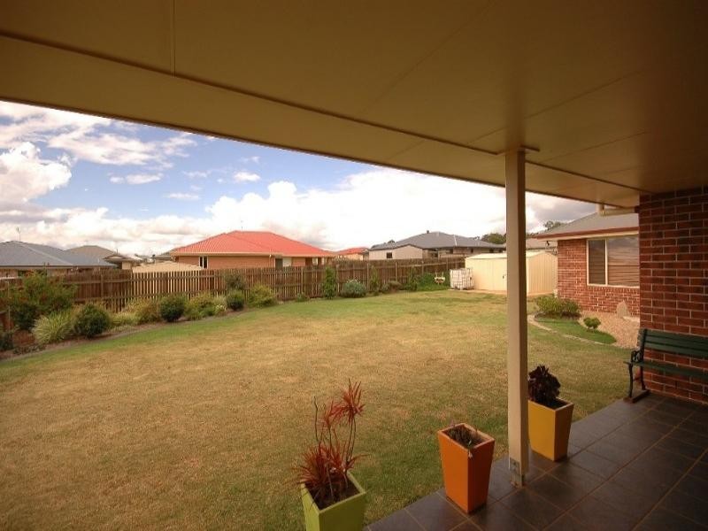 64 Polzin Road, Highfields QLD 4352