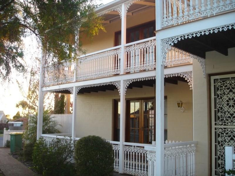 1/2 Sharon Court, Darling Heights QLD 4350