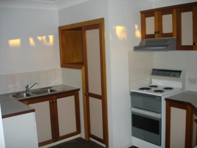 1/2 Sharon Court, Darling Heights QLD 4350