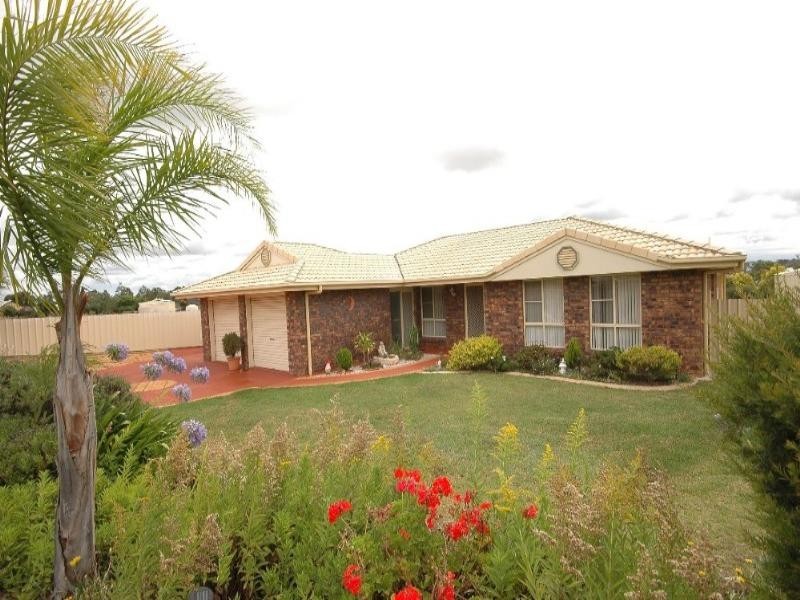 16 Barwick Street, Westbrook QLD 4350