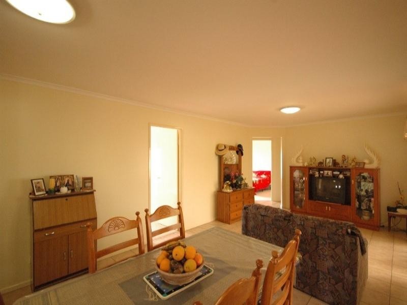 16 Barwick Street, Westbrook QLD 4350