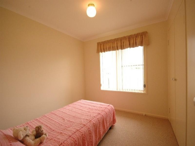 16 Barwick Street, Westbrook QLD 4350