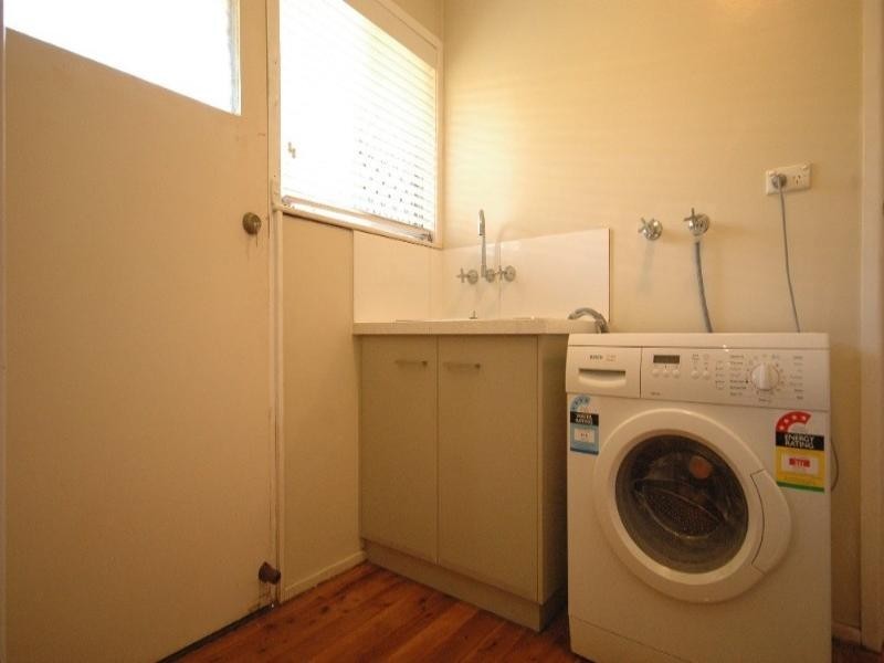 21 Sardon Street, Centenary Heights QLD 4350