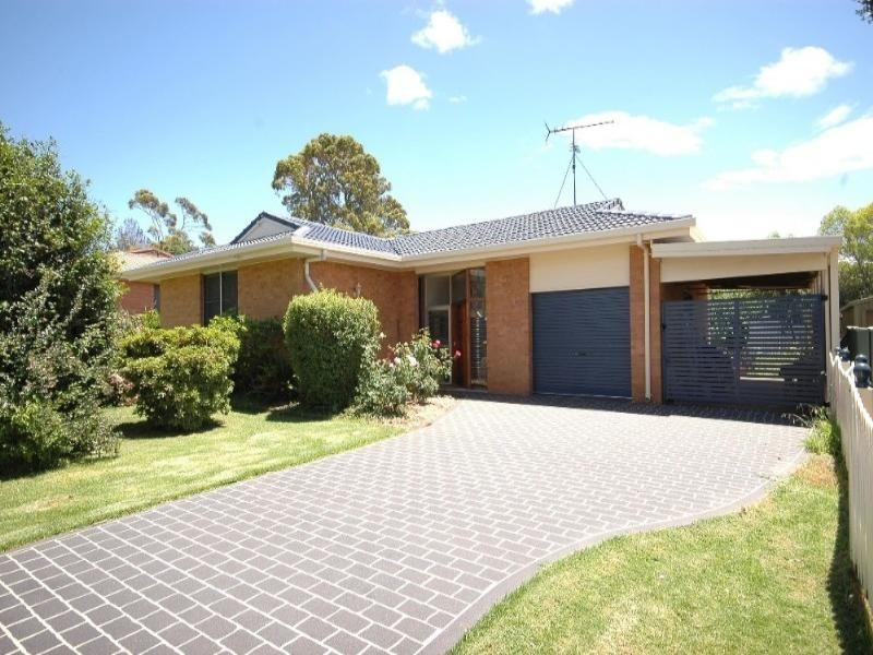 21 Sardon Street, Centenary Heights QLD 4350