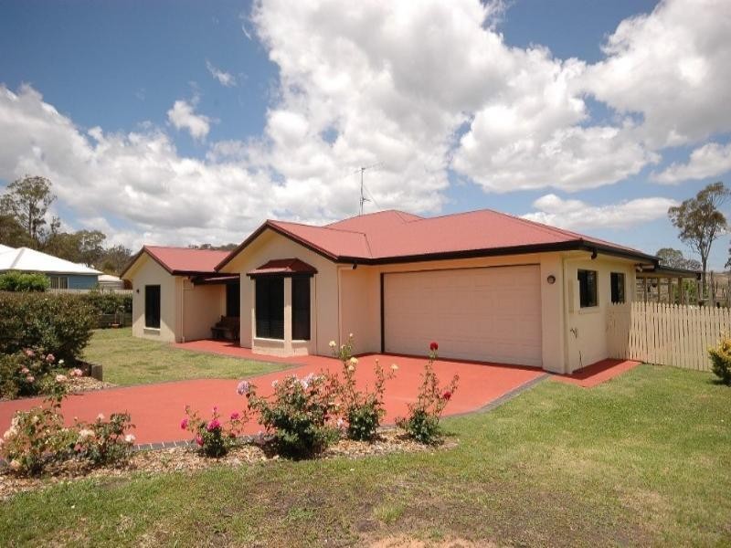 3 Andrews Court, Hodgson Vale QLD 4352