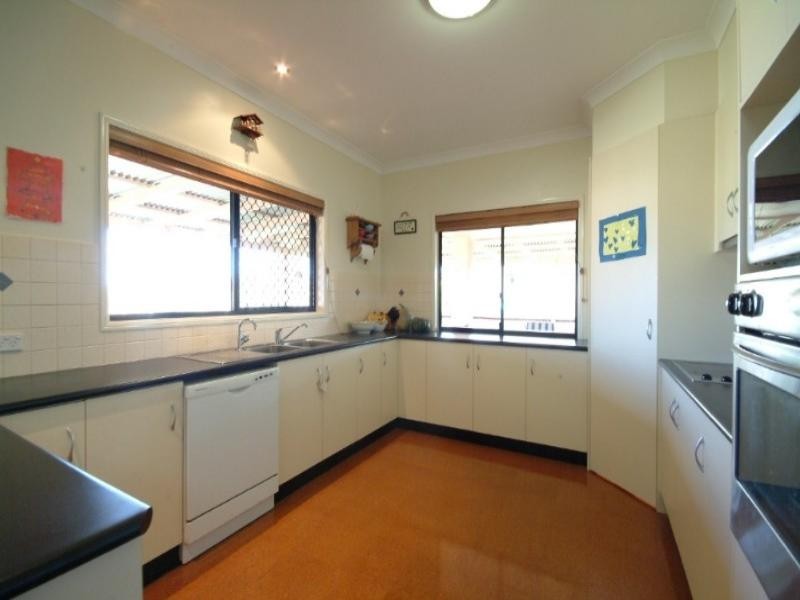 3 Andrews Court, Hodgson Vale QLD 4352