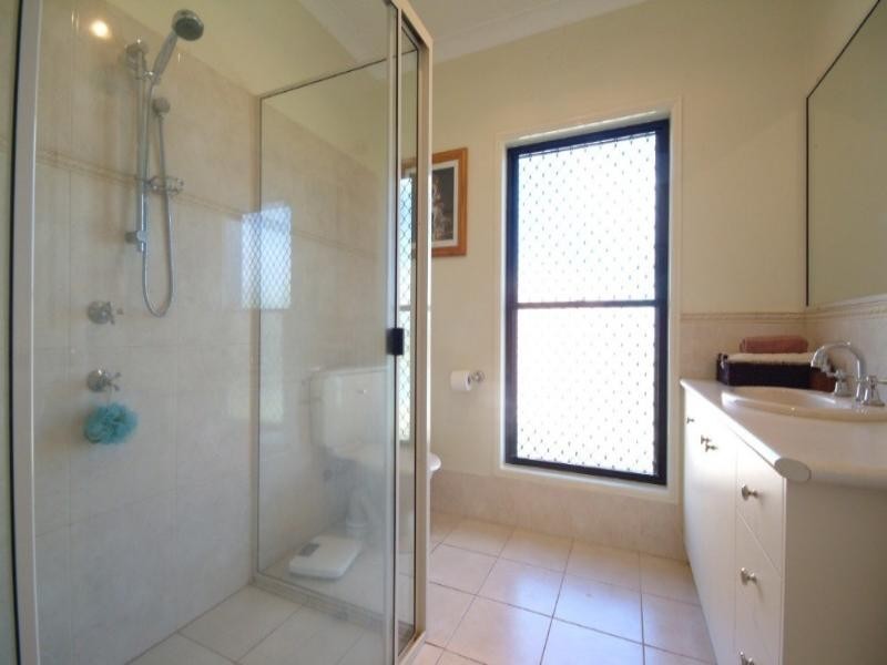 3 Andrews Court, Hodgson Vale QLD 4352