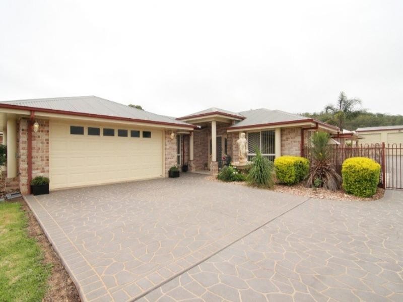 17 Isaac Street, Westbrook QLD 4350