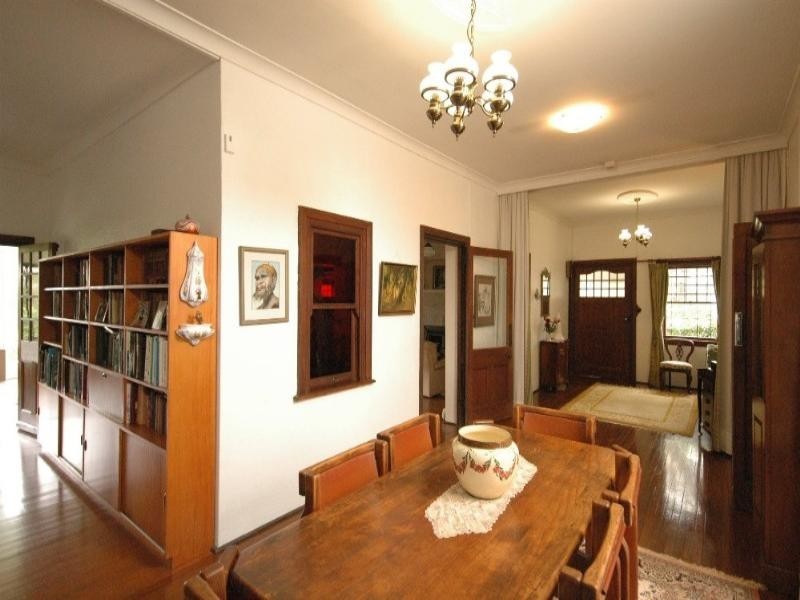 1 South Street, Rangeville QLD 4350