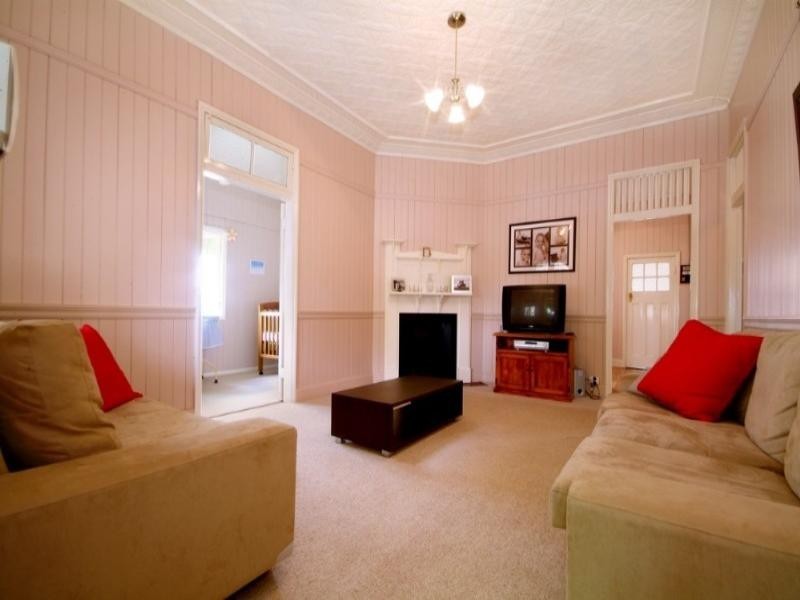 202 Perth Street, South Toowoomba QLD 4350