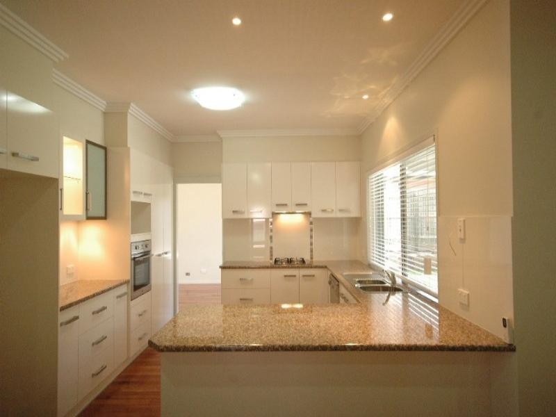 24 Sweetapple Crescent, Centenary Heights QLD 4350