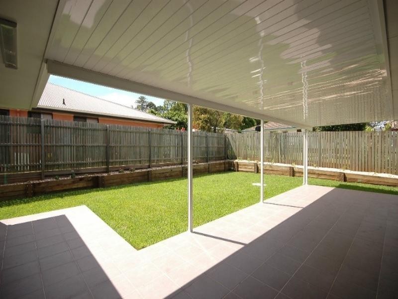 24 Sweetapple Crescent, Centenary Heights QLD 4350