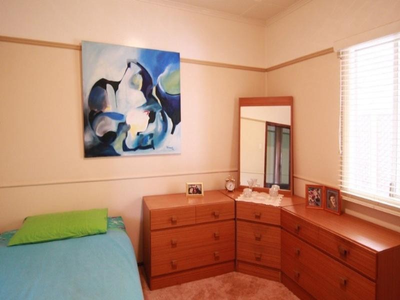 38 Holberton Street, Rockville QLD 4350