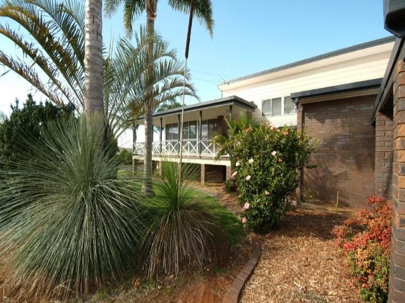 20 Jason Street, Wilsonton Heights QLD 4350