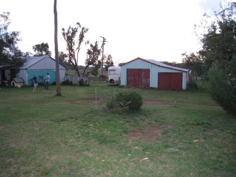 504 Groomsville Plainby Road, Crows Nest QLD 4355