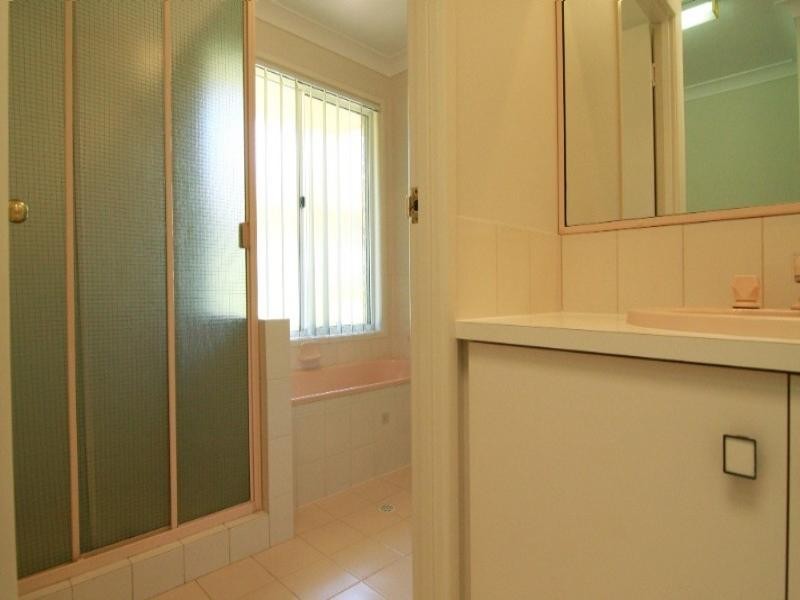 27 Danica Court, Kearneys Spring QLD 4350