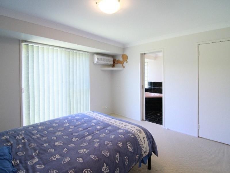 27 Danica Court, Kearneys Spring QLD 4350
