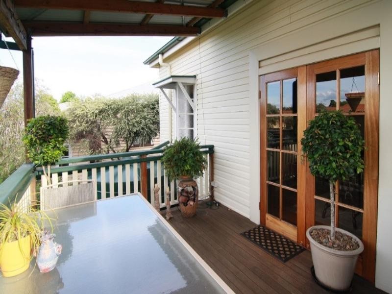 5 Bristol Street, Newtown QLD 4350