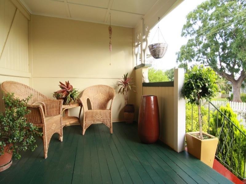 5 Bristol Street, Newtown QLD 4350