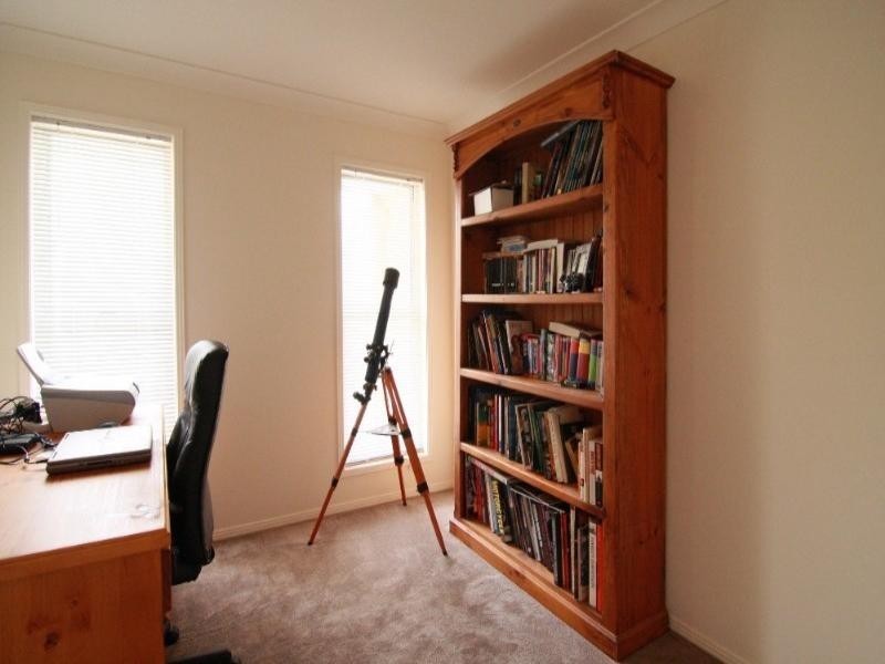 10 Edwin Street, Westbrook QLD 4350