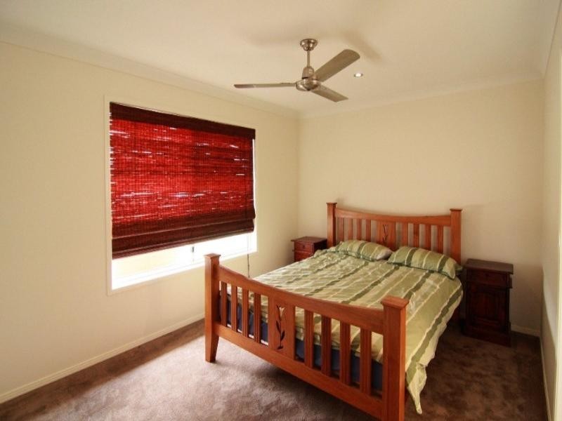 10 Edwin Street, Westbrook QLD 4350