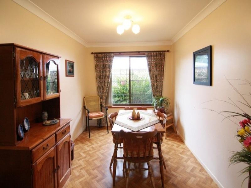 27 Jull Drive, Centenary Heights QLD 4350