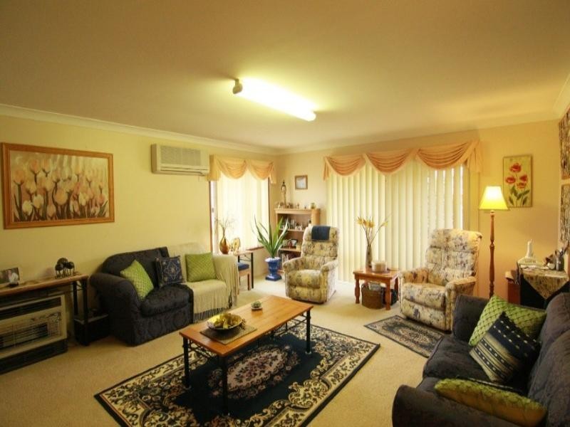 27 Jull Drive, Centenary Heights QLD 4350