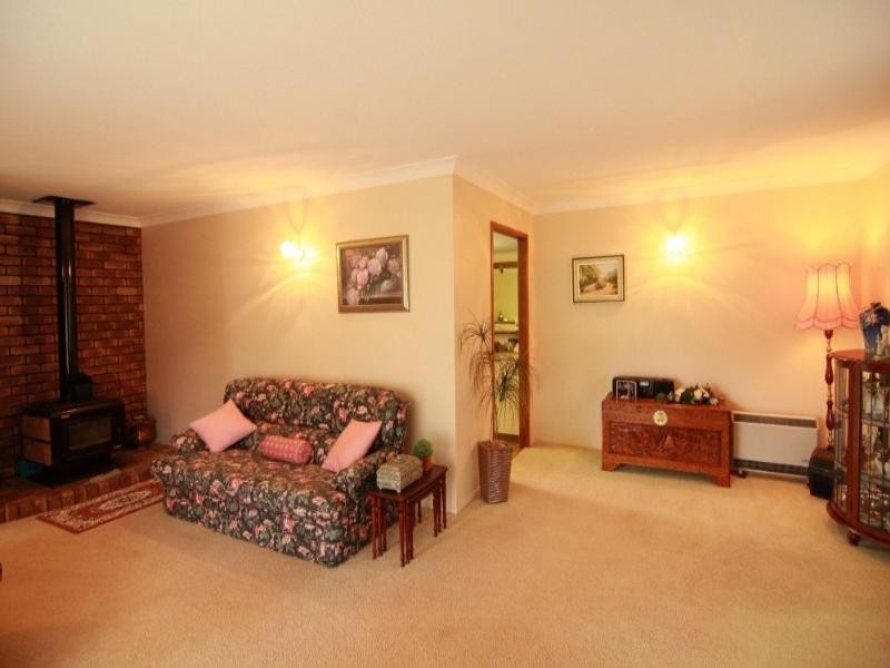 27 Jull Drive, Centenary Heights QLD 4350