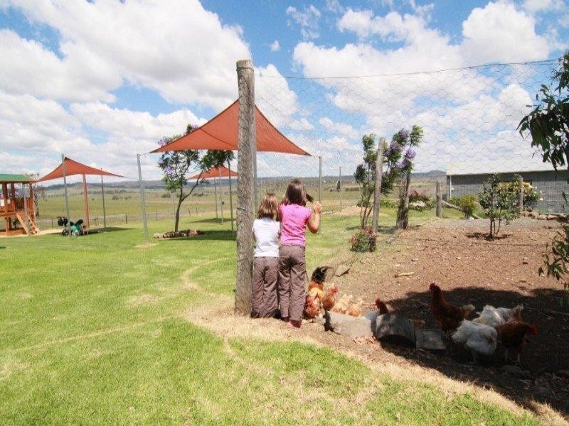 13129 New England Highway, Cambooya QLD 4358