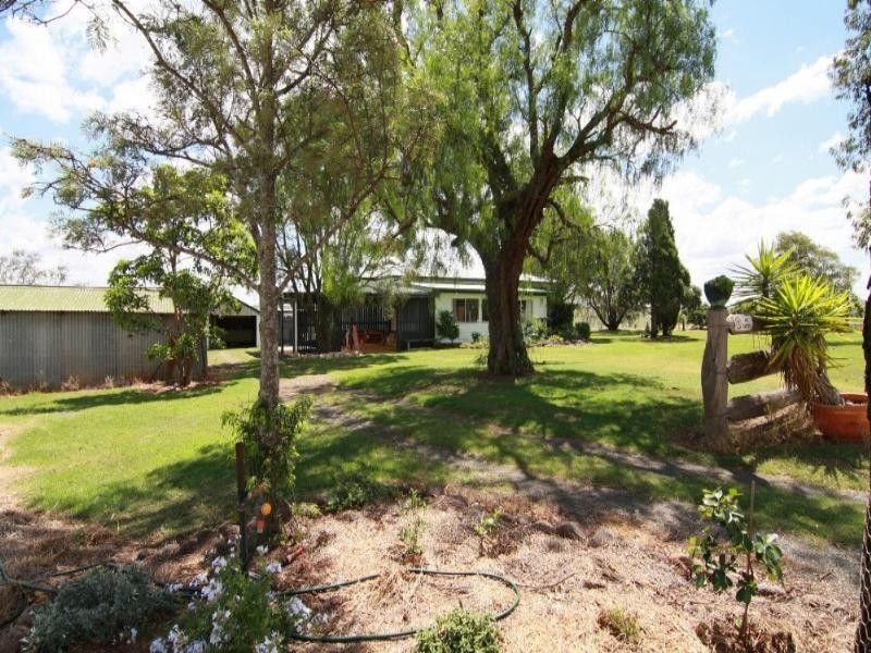 13129 New England Highway, Cambooya QLD 4358