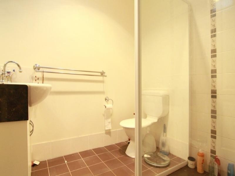 1/2 Cuttaburra Crescent, Glenvale QLD 4350